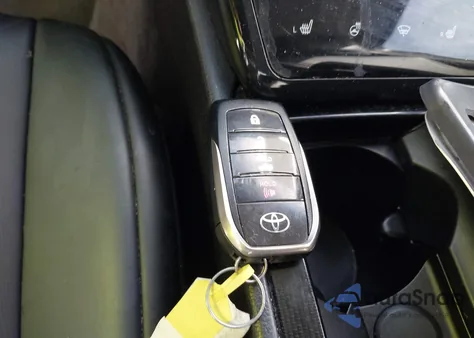 2017 Toyota Mirai из США, поврежденный, VIN JTDBVRBD3HA003219